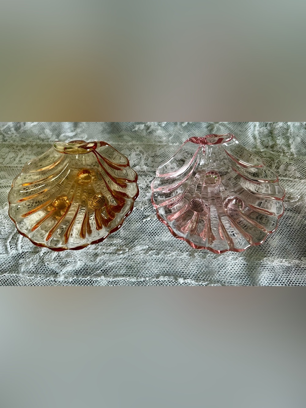 Vintage Cambridge Glass company Seashell Trinket Dishes - Pink and Amber